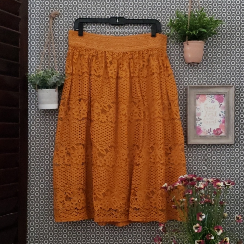 Mustard yellow lace skirt
